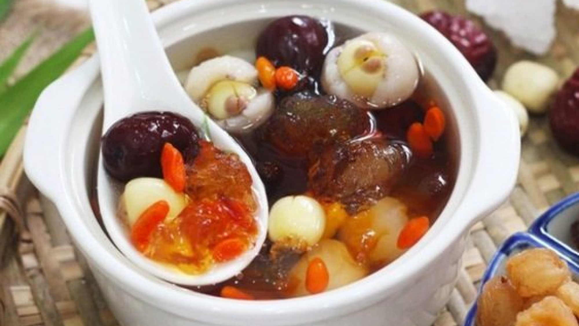 [Cẩm nang chế biến] Nấu chè tuyết yến “ngon nhức nách”