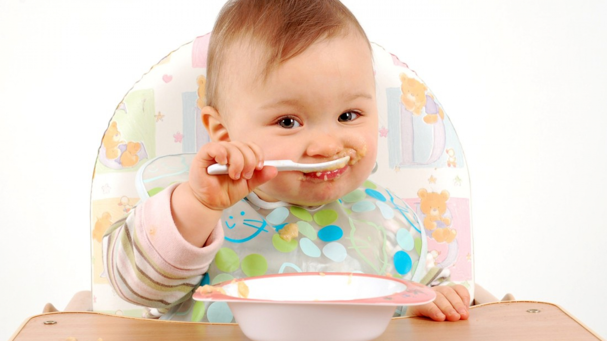 Dùng yến sào cho bé 1 tuổi như thế nào hợp lý - yensaovinhphuoc