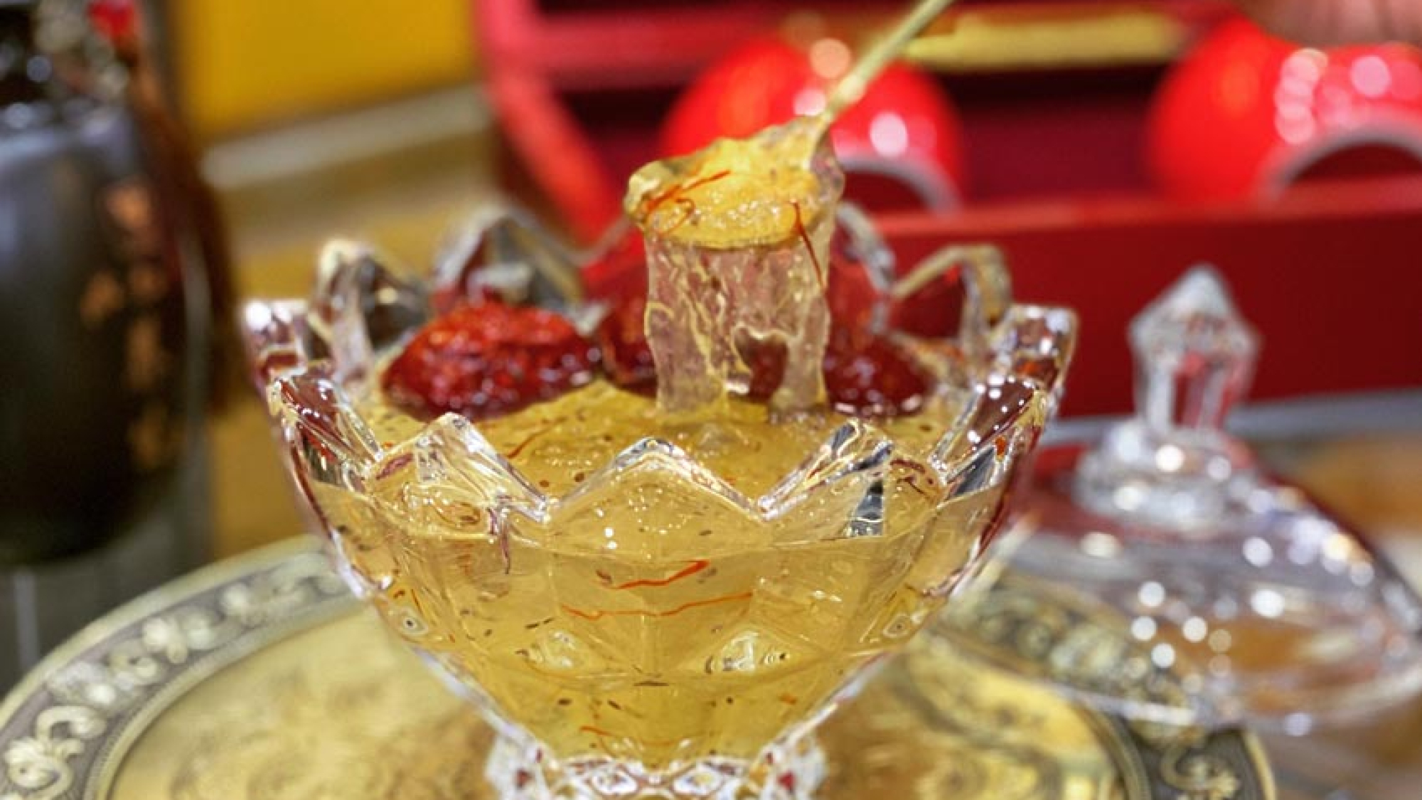 cách-làm-saffron-chưng-yến-3