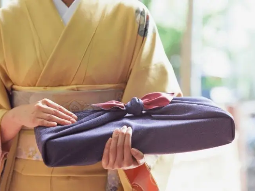 mach-ban-bi-quyet-chon-qua-tinh-te-cho-nguoi-nhat-ban-yensaovinhphuoc