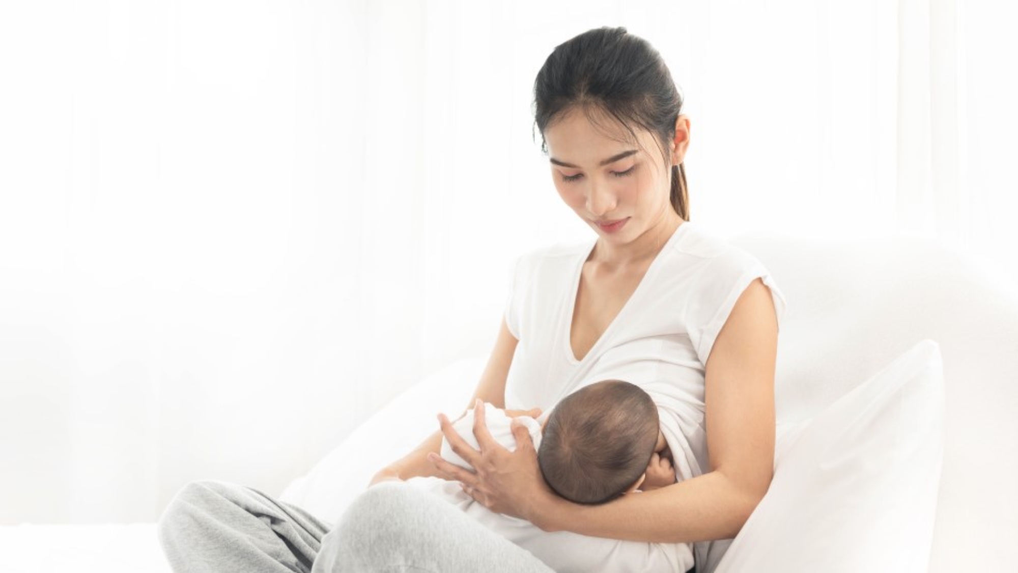 me-sau-sinh-nen-uong-gi-de-loi-sua-yensaovinhphuoc.vn