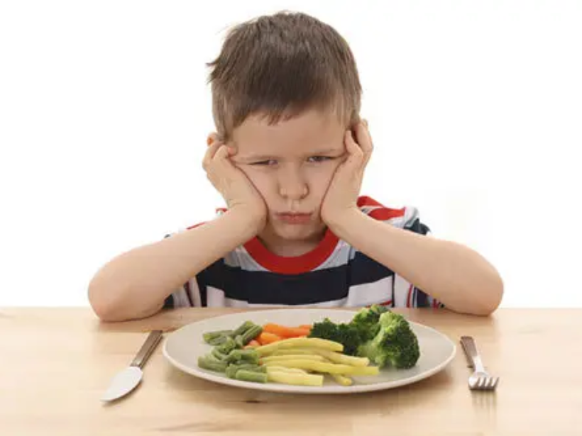 tre-bi-suy-dinh-duong-phai-lam-sao-ngan-ngua-tre -bi-suy-dinh-duong-yensaovinhphuoc.vn