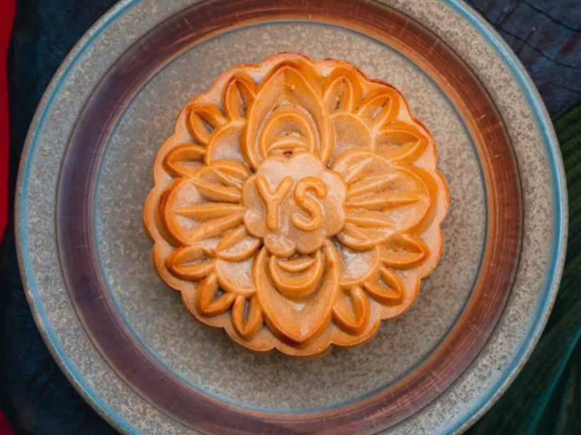 Banh-trung-thu-yen-sao-yensaovinhphuoc (1)
