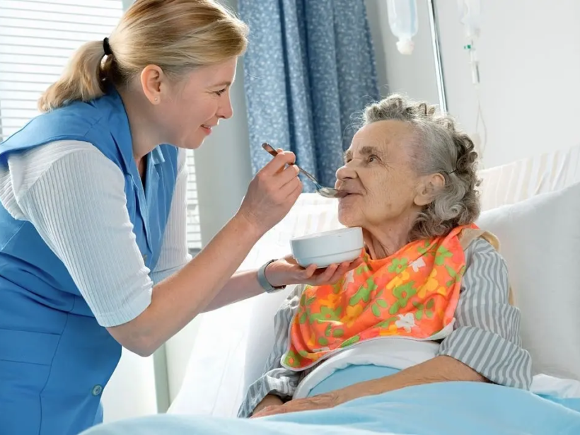 thuc-pham-giup-mai-chong-hoi-phuc-benh-cho-nguoi-vua-khoi-benh-yensaovinhphuoc (2)