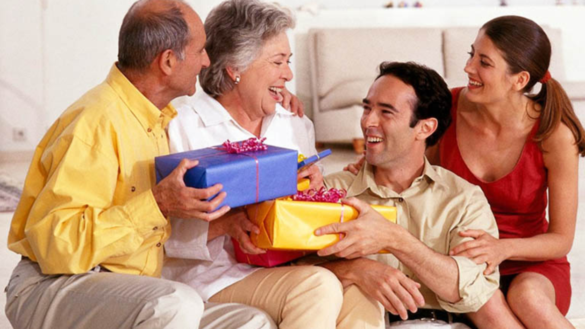 qua-tang-danh-cho-ong-ba-noi-ngoai-y-nghia-yensaovinhphuoc (2)