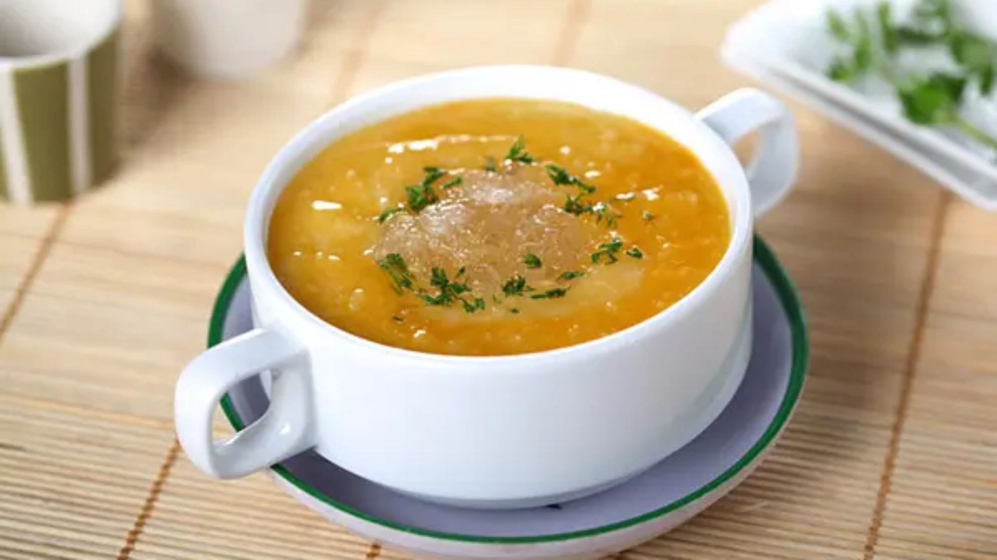 mach-ban-5-mon-chao-yen-thom-ngon-va-day-dinh-duong-yensaovinhphuocvn (1)