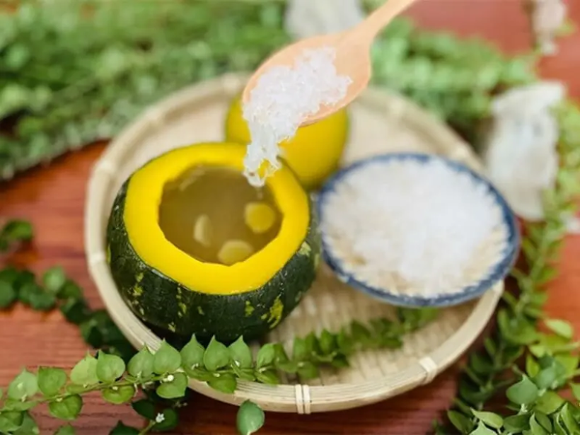 yến chưng bí đỏ